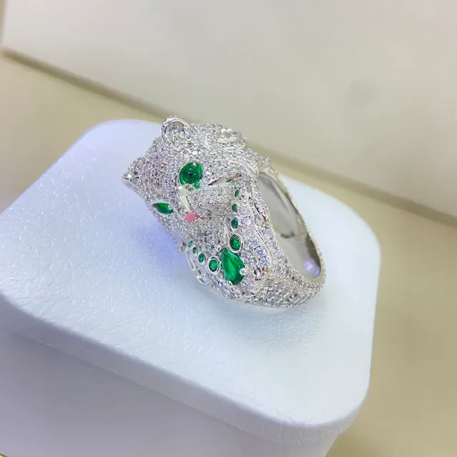 Boucheron Panther Head Pavé Diamond and Green Gemstone Ring 3