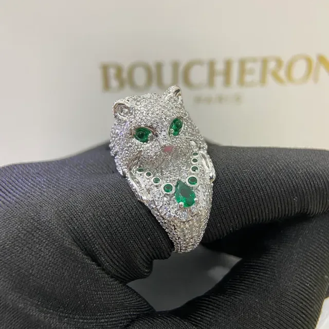 Boucheron Panther Head Pavé Diamond and Green Gemstone Ring 5