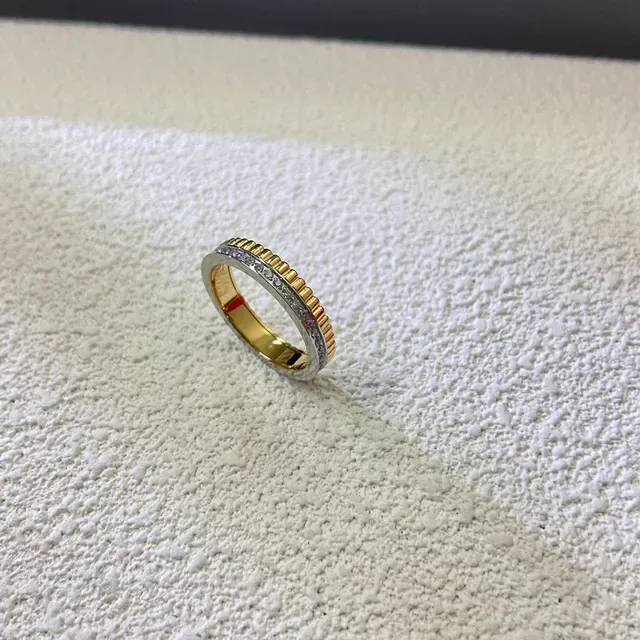 Boucheron Quatre Classique Ridged Bezel Pavé Diamond Ring 3