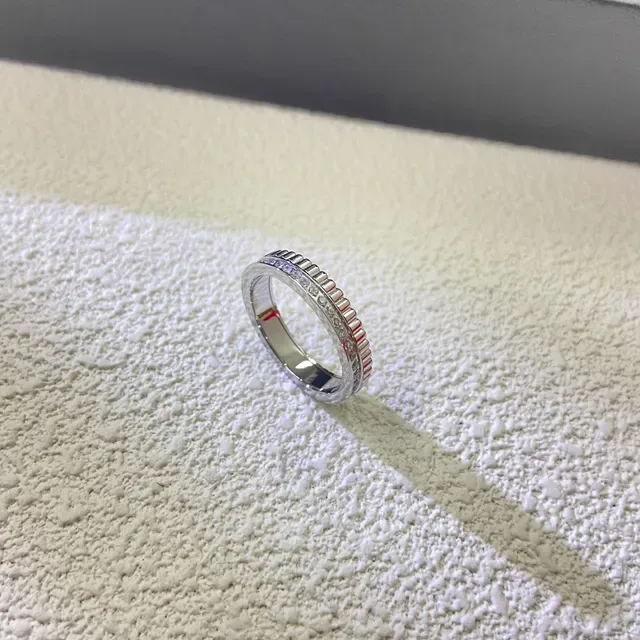 Boucheron Quatre Classique Ridged Bezel Pavé Diamond Ring 5
