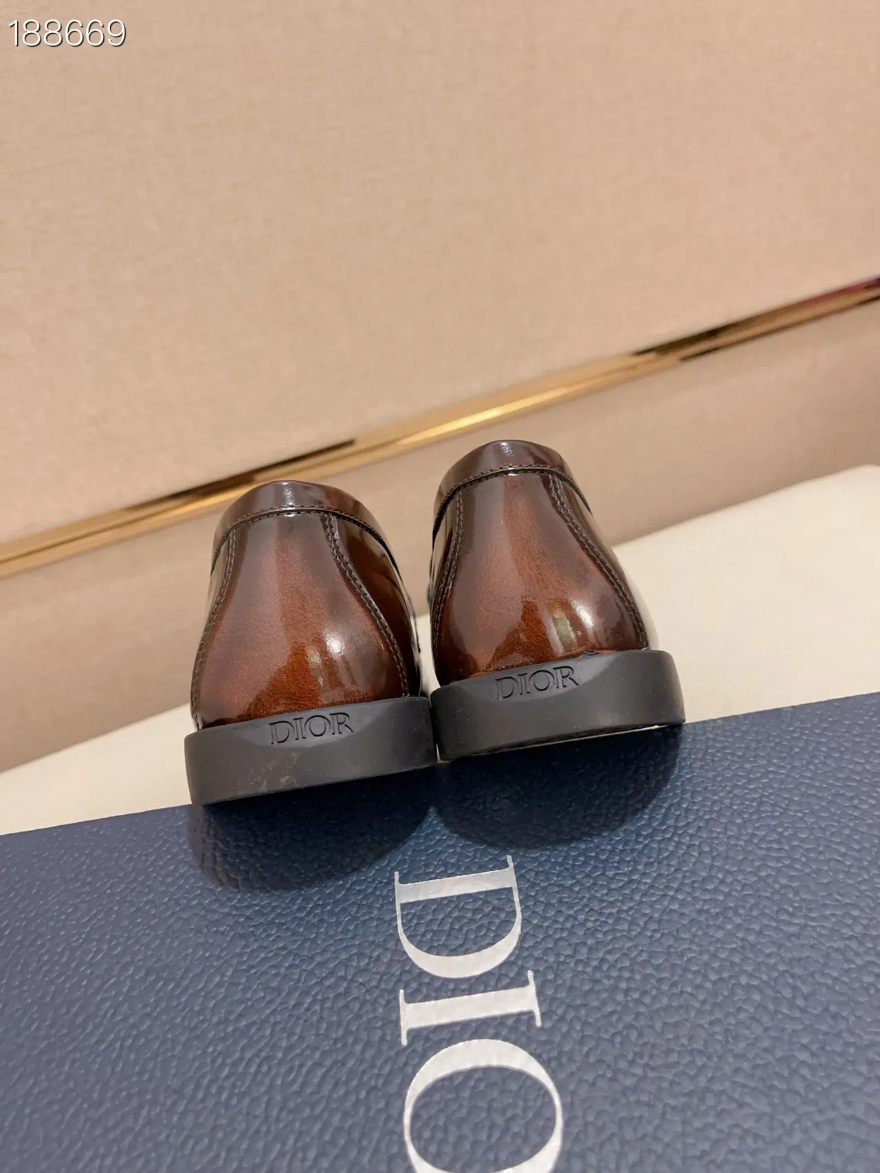 Brown Black Polished Leather Crocodile-Embossed Strap Loafer 2