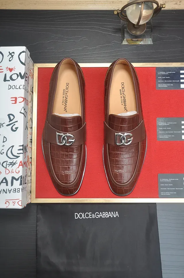 Brown Crocodile-Embossed Buckle Strap Loafer 5