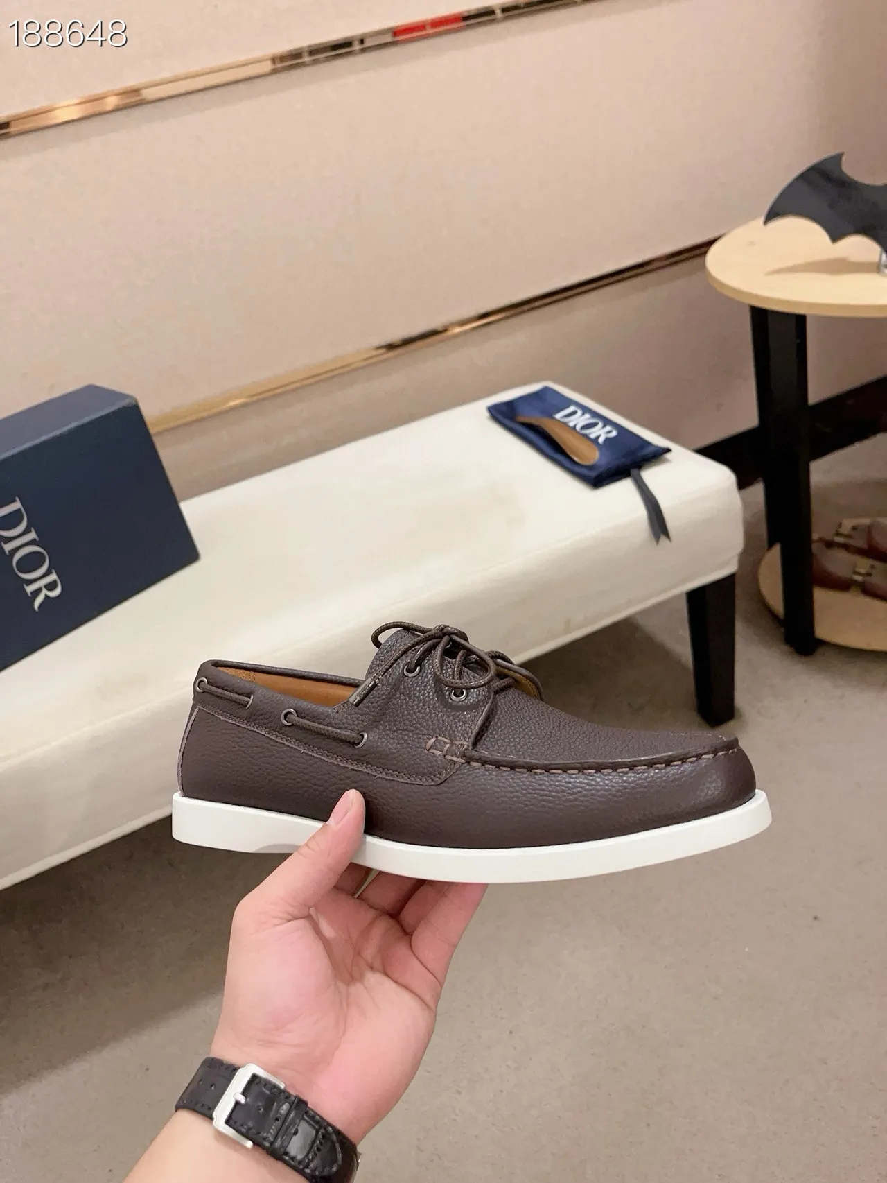 Brown White Pebbled Leather Moc-Toe Stitching Boat Shoes 6