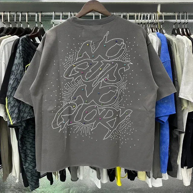 Charcoal Gray Rhinestone-Embellished Skull Graphic Oversized T-Shirt 4