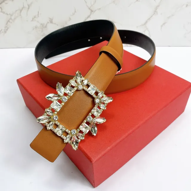 Crystal-Embellished Square Buckle Brown Leather Belt 6