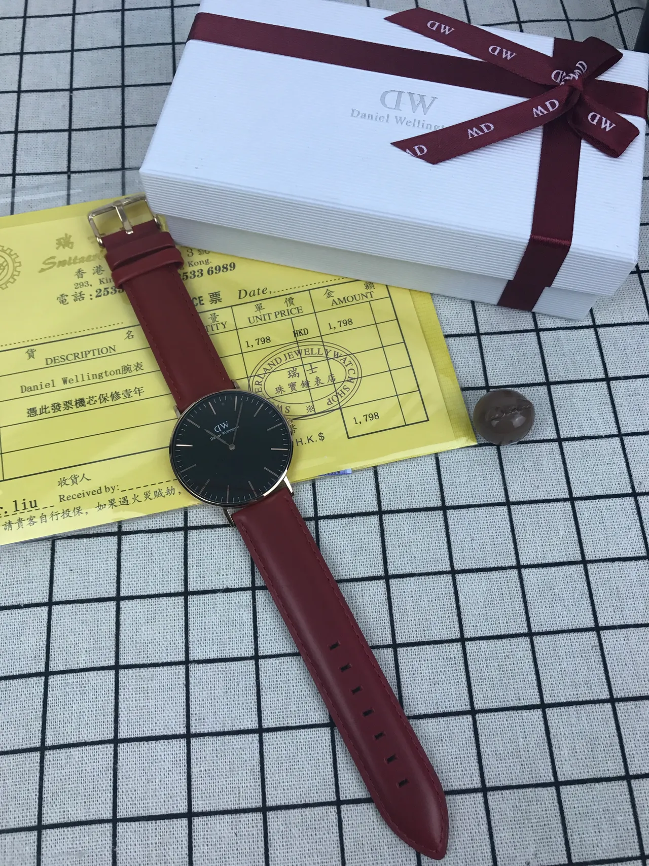 Daniel Wellington Classic Minimalist Red Leather Strap Quartz Watch 2