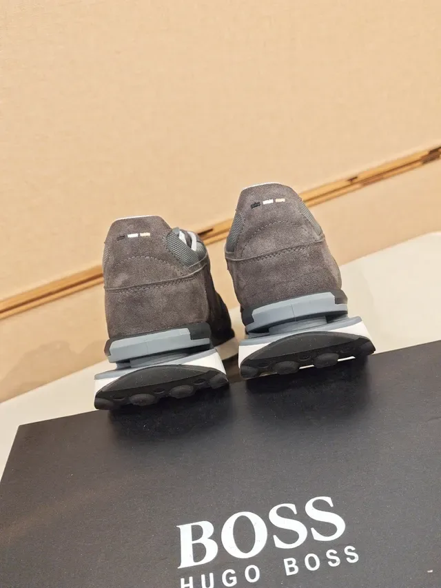 Dark Gray Suede and Mesh Low-Top Lifestyle Sneaker 3