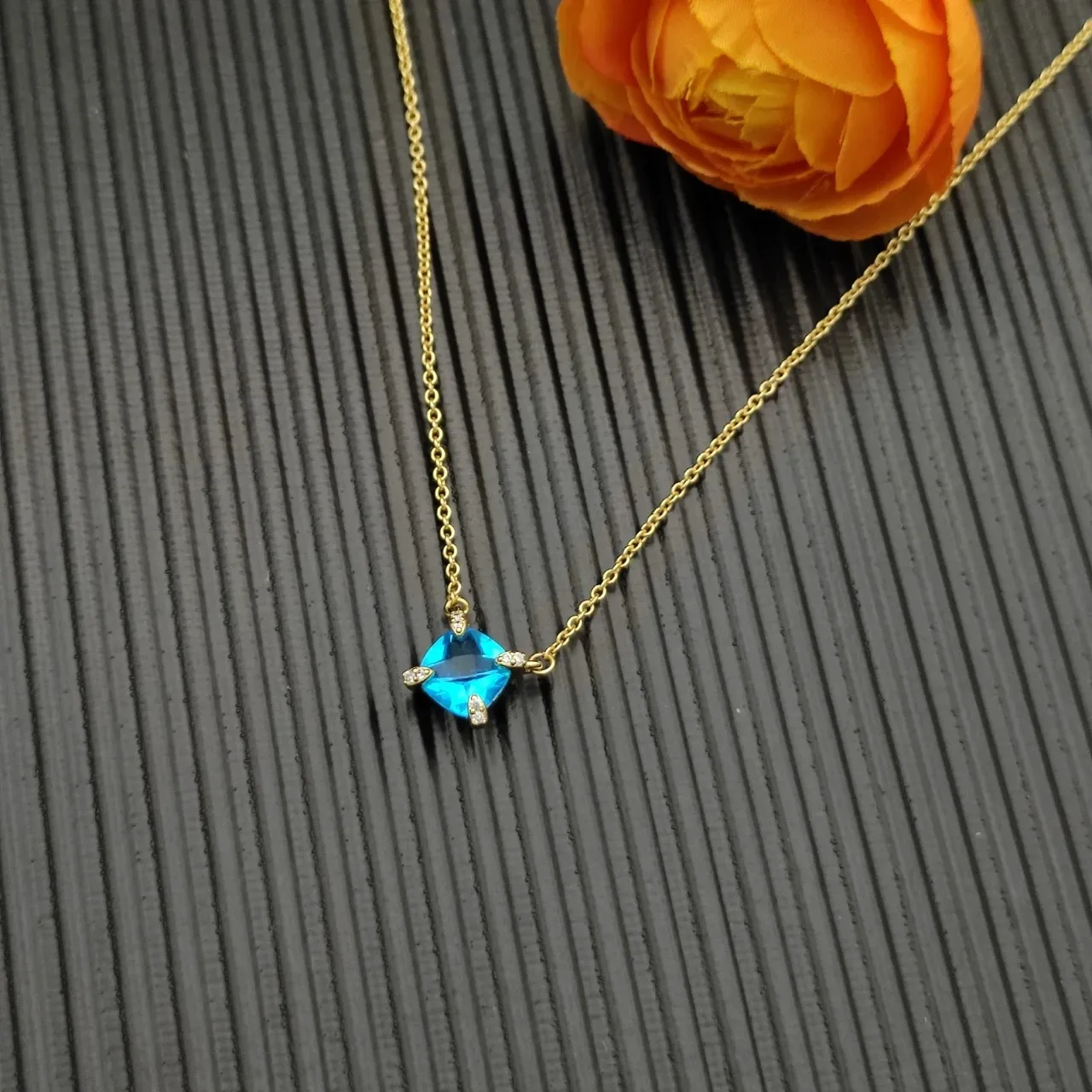 David Yurman Blue Gold Chain Cushion-Cut Gemstone Necklace 6
