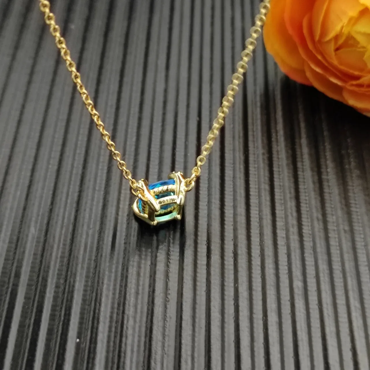 David Yurman Blue Gold Chain Cushion-Cut Gemstone Necklace 7
