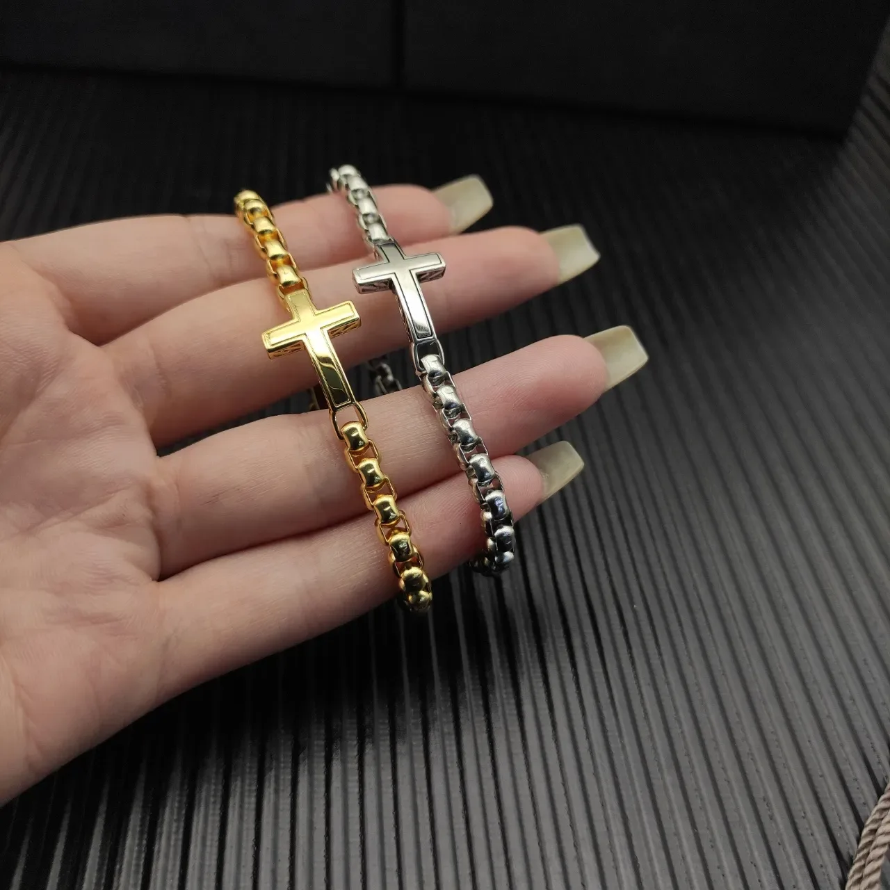 David Yurman Cable Classics Cross Polished Gold-Tone Bracelet 3