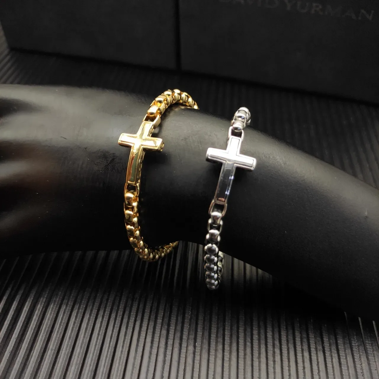 David Yurman Cable Classics Cross Polished Gold-Tone Bracelet 4