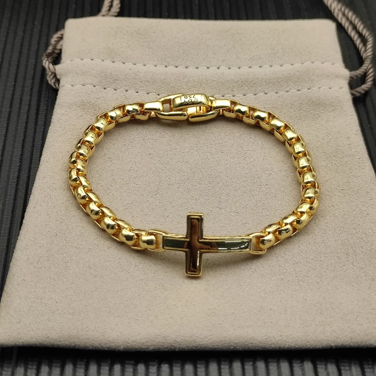 David Yurman Cable Classics Cross Polished Gold-Tone Bracelet 9