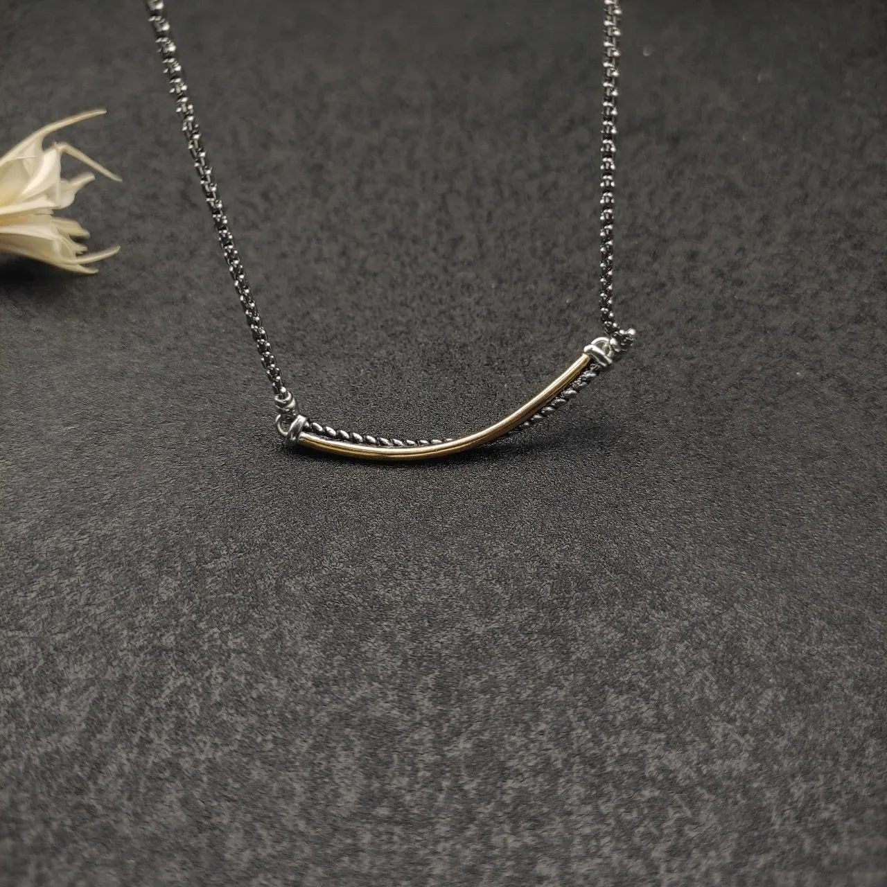 David Yurman Cable Classics Two-Tone Curved Bar Necklace 4