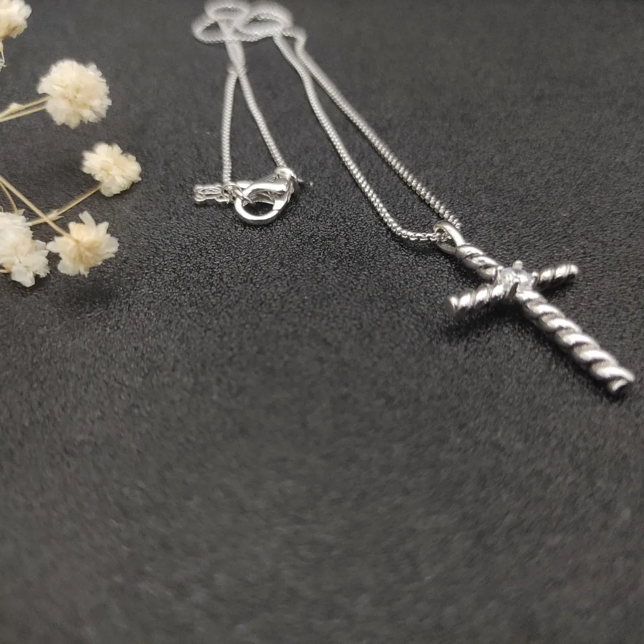 David Yurman Cable Cross Silver Twisted Pendant Necklace 7