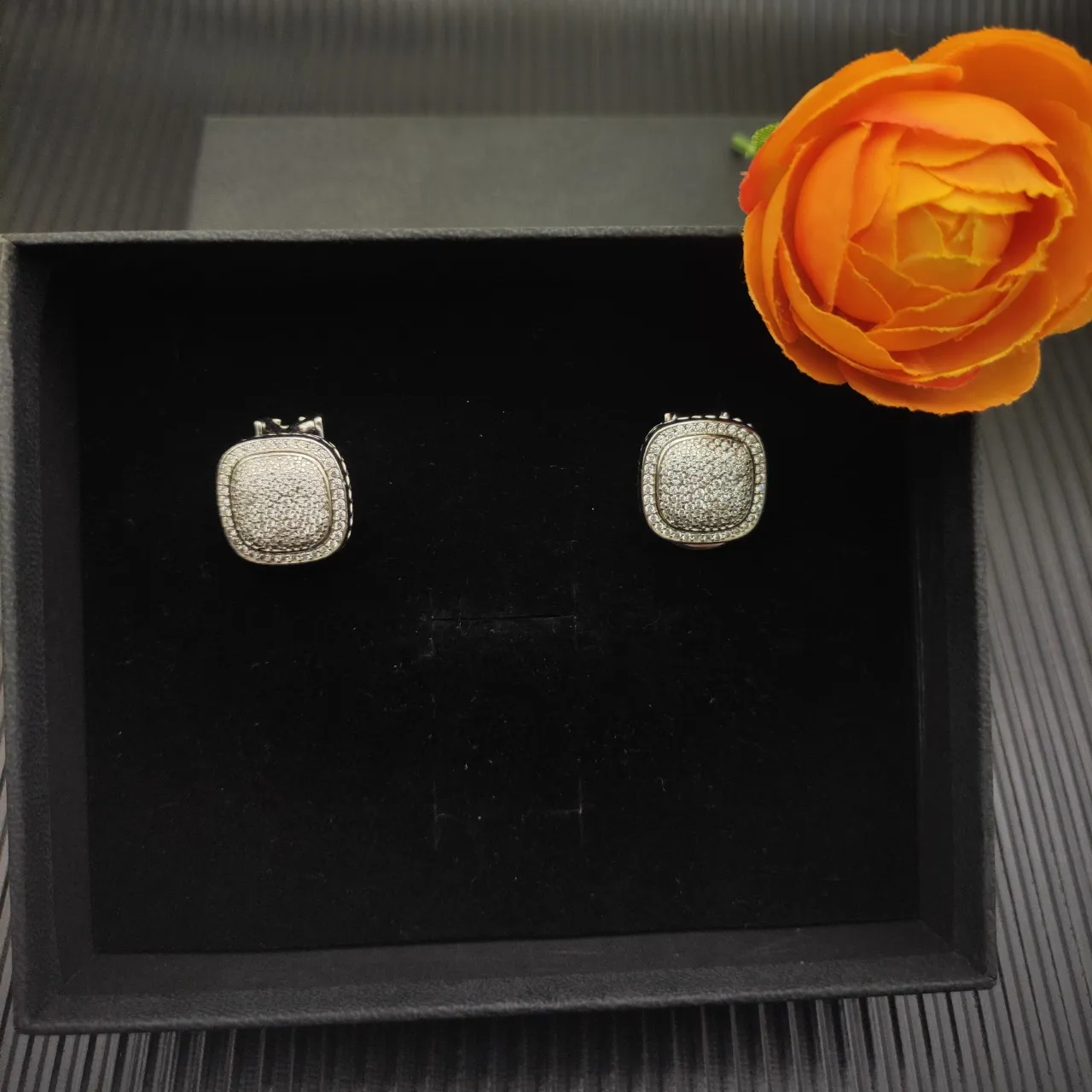 David Yurman Cushion Pavé Twisted Cable Clip-On Earrings 7