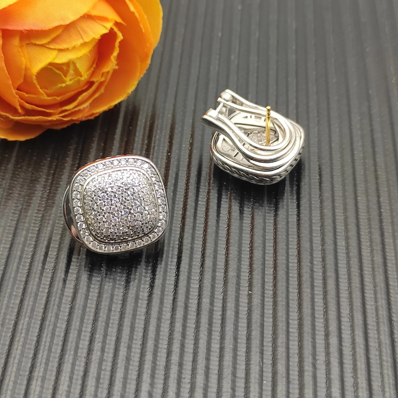 David Yurman Cushion Pavé Twisted Cable Clip-On Earrings 9