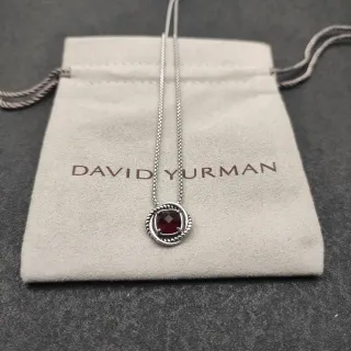 David Yurman تعليقة دائرية فضية حمراء بحبل ملتوي