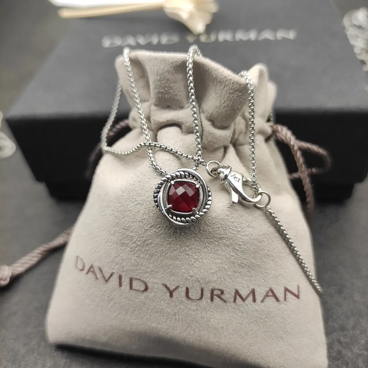 David Yurman Red Silver Circular Pendant Twisted Rope Bezel Necklace 3