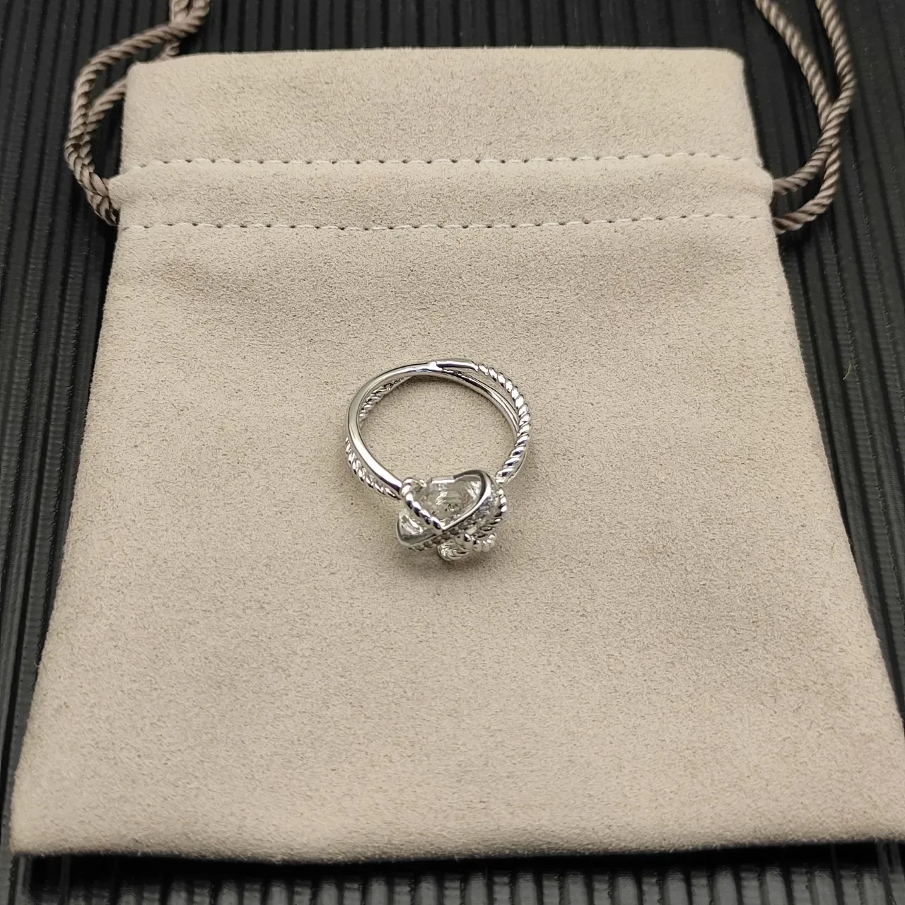 David Yurman Silver Beige Twisted Cable Band Knot Motif Ring 9