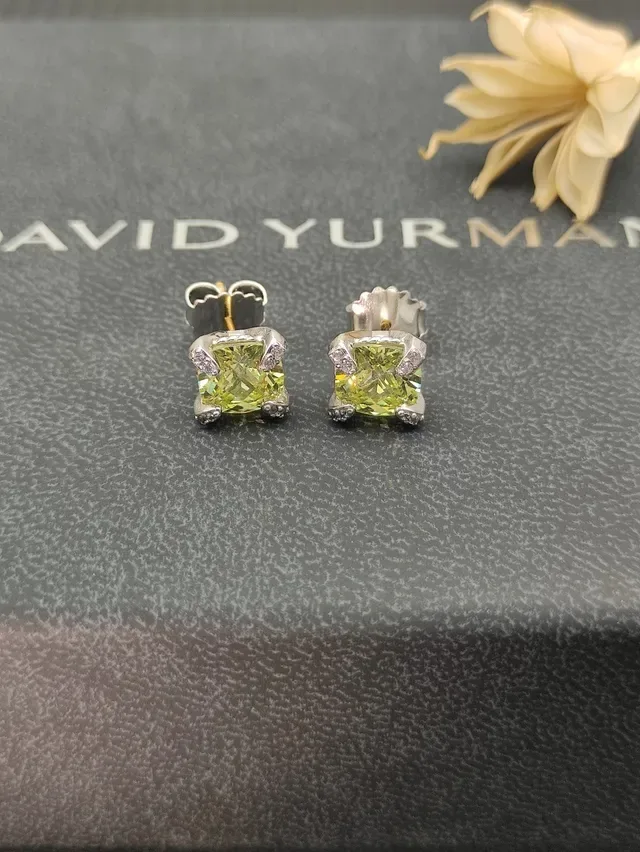 David Yurman Square-Cut Peridot Stud Earrings 8
