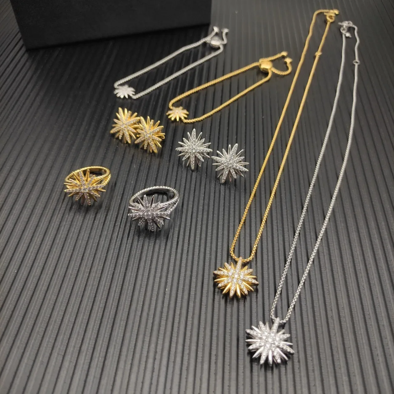 David Yurman Starburst Motif Pavé خاتم ذهب أصفر 4