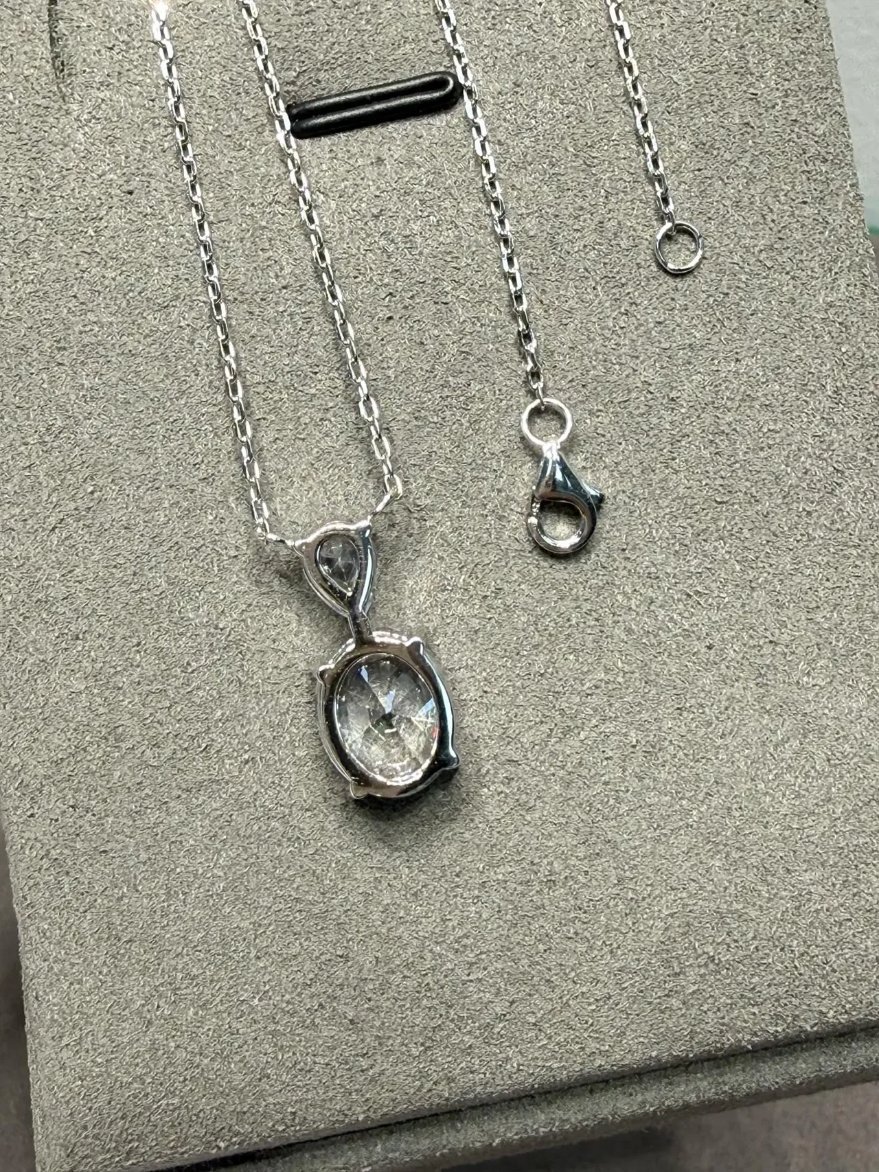Double-Stone Oval and Pear-Cut Pendant Necklace 3