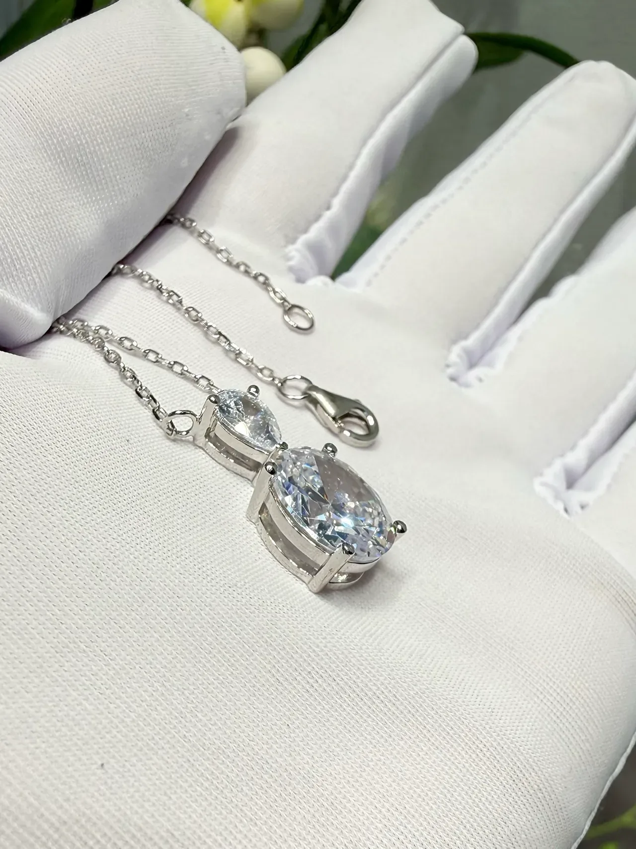 Double-Stone Oval and Pear-Cut Pendant Necklace 7