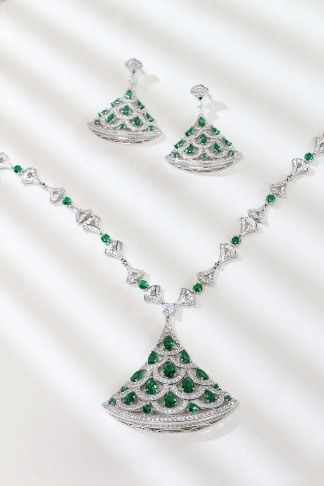 Fan-Shaped Tiered Green and Clear Stone Earrings 5