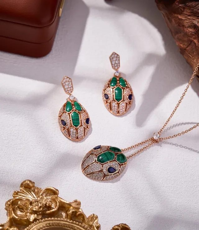 Geometric Malachite and Diamond Pavé Drop Earrings 3