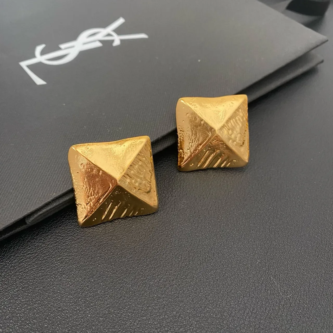 Geometric Pyramid Textured Gold-Toned Stud Earrings 4