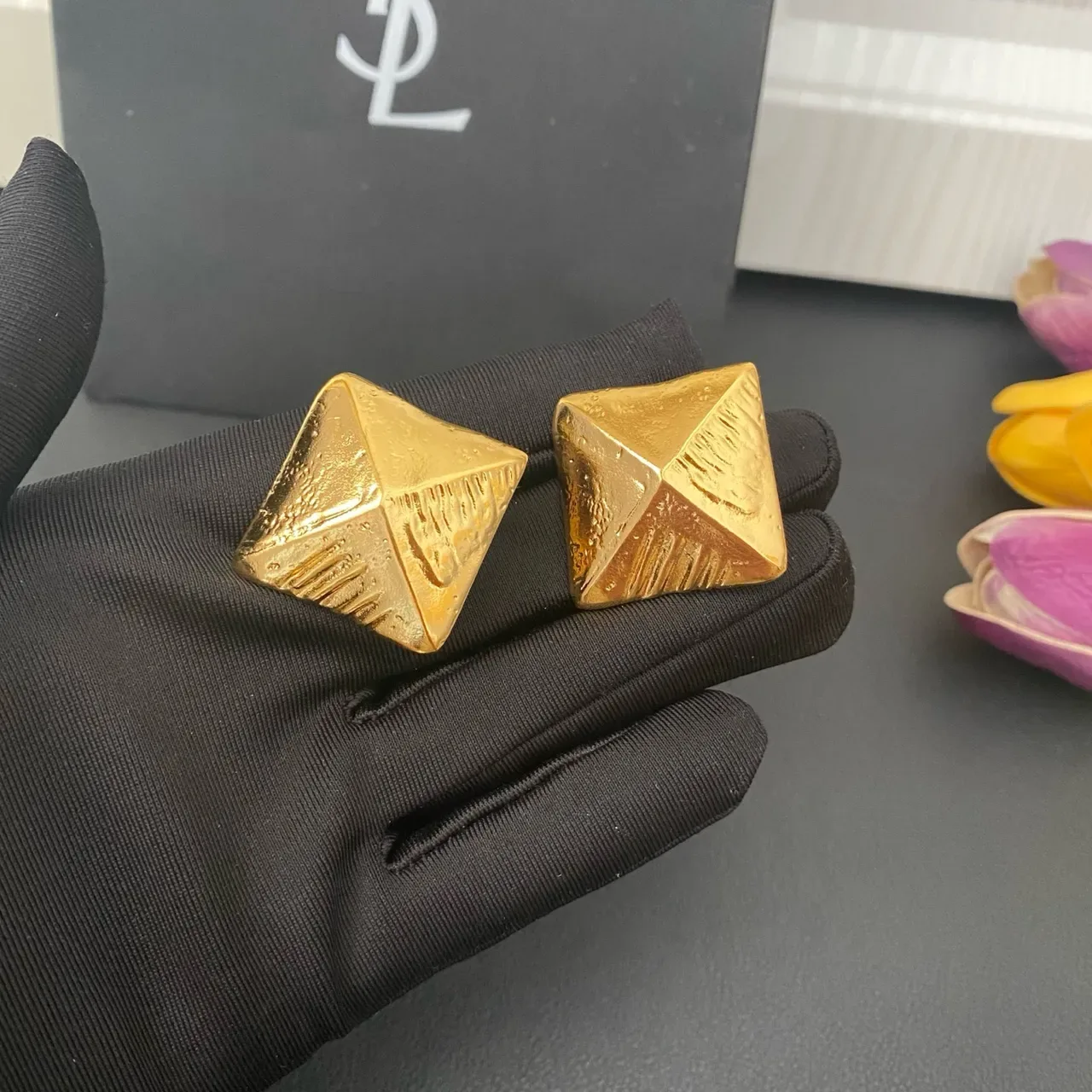 Geometric Pyramid Textured Gold-Toned Stud Earrings 8