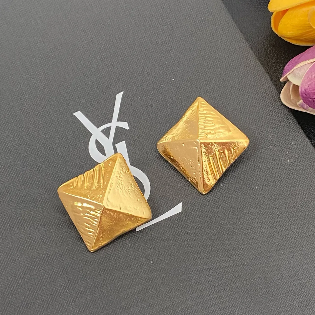 Geometric Pyramid Textured Gold-Toned Stud Earrings 9