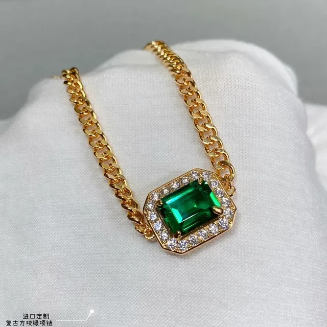 Gold Green Curb Chain Emerald-Cut Gemstone Necklace 8