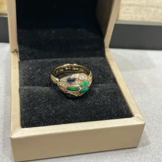 Gold Green Snakehead-Inspired Motif Pavé-Set Diamonds Ring