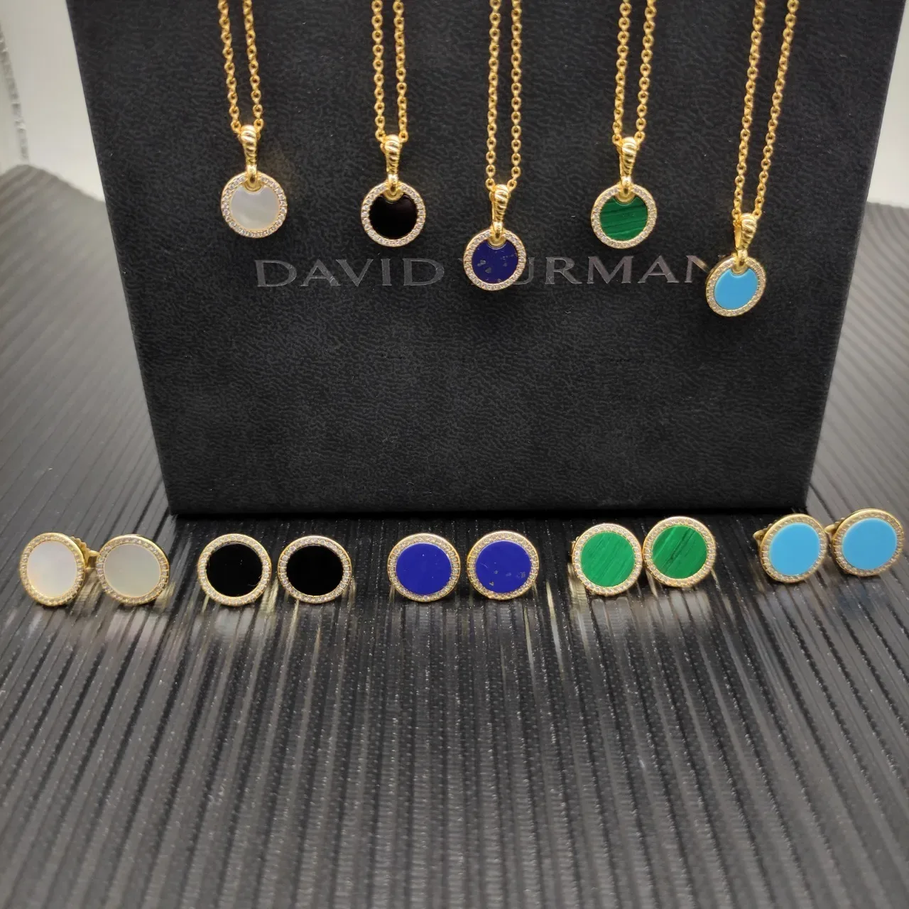 Gold Malachite Diamond Halo Pendant Necklace 2