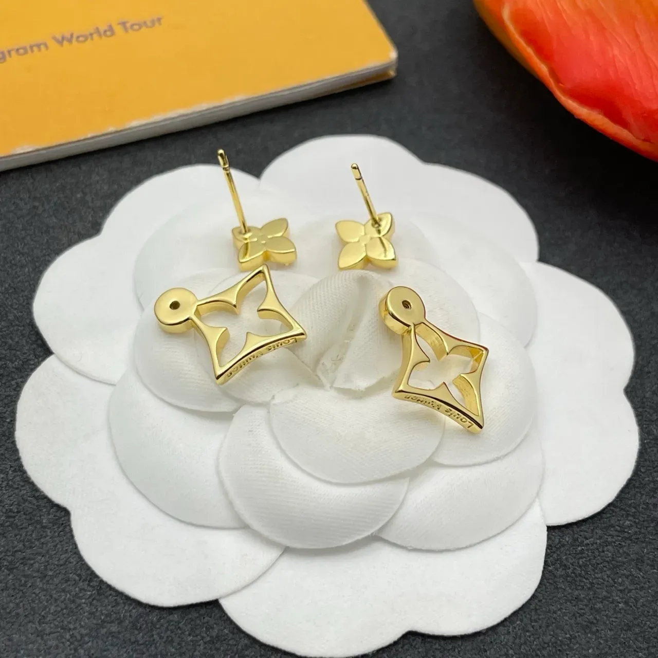 Gold Pink Metal Four-Petal Flower Motif Earrings 3