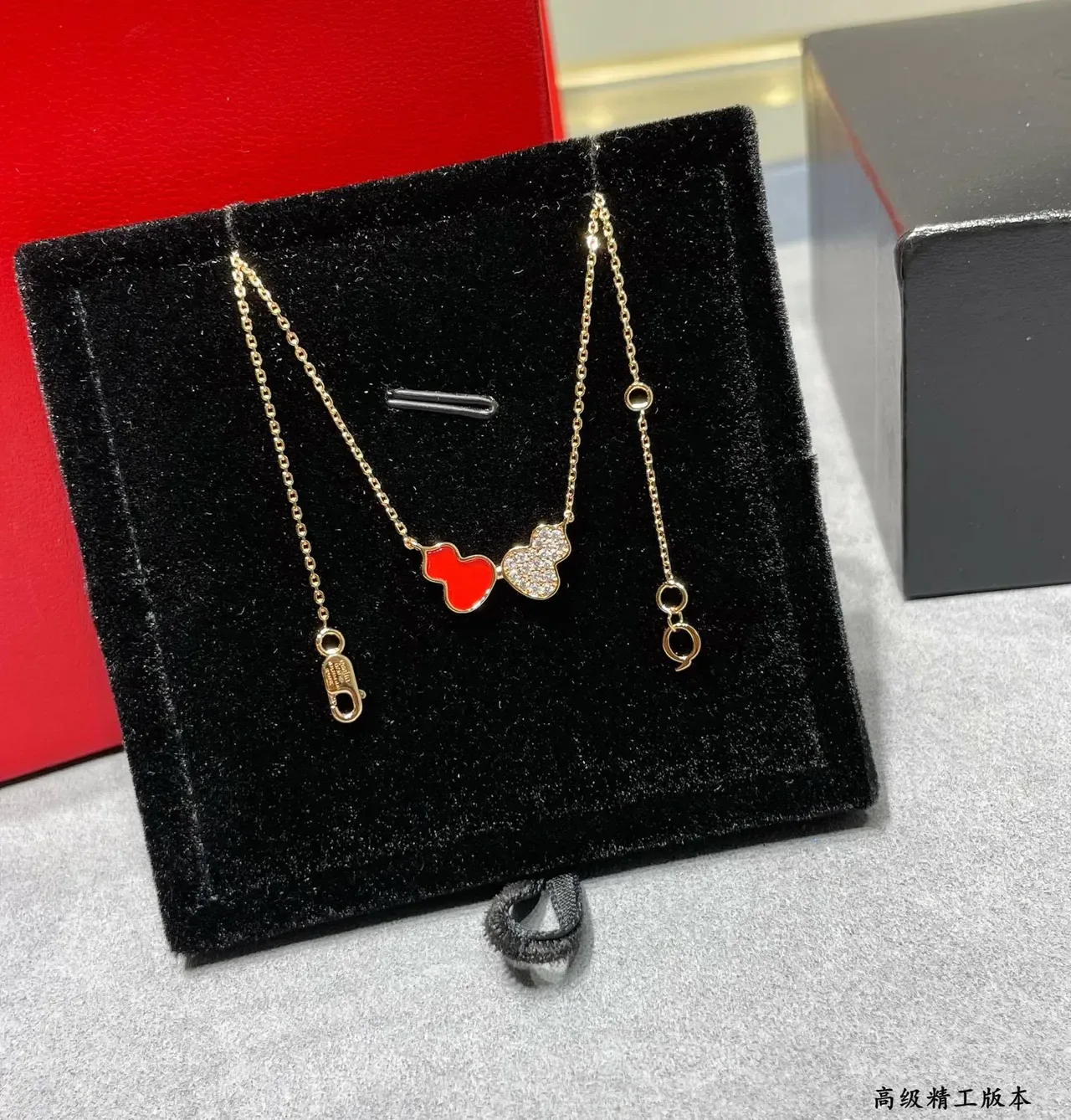 Gold Red Chain Dual Heart Pendants Necklace 6