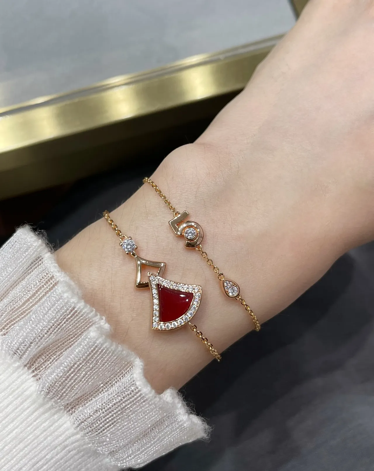 Gold Red Chain Enamel Pendant Bracelet 6