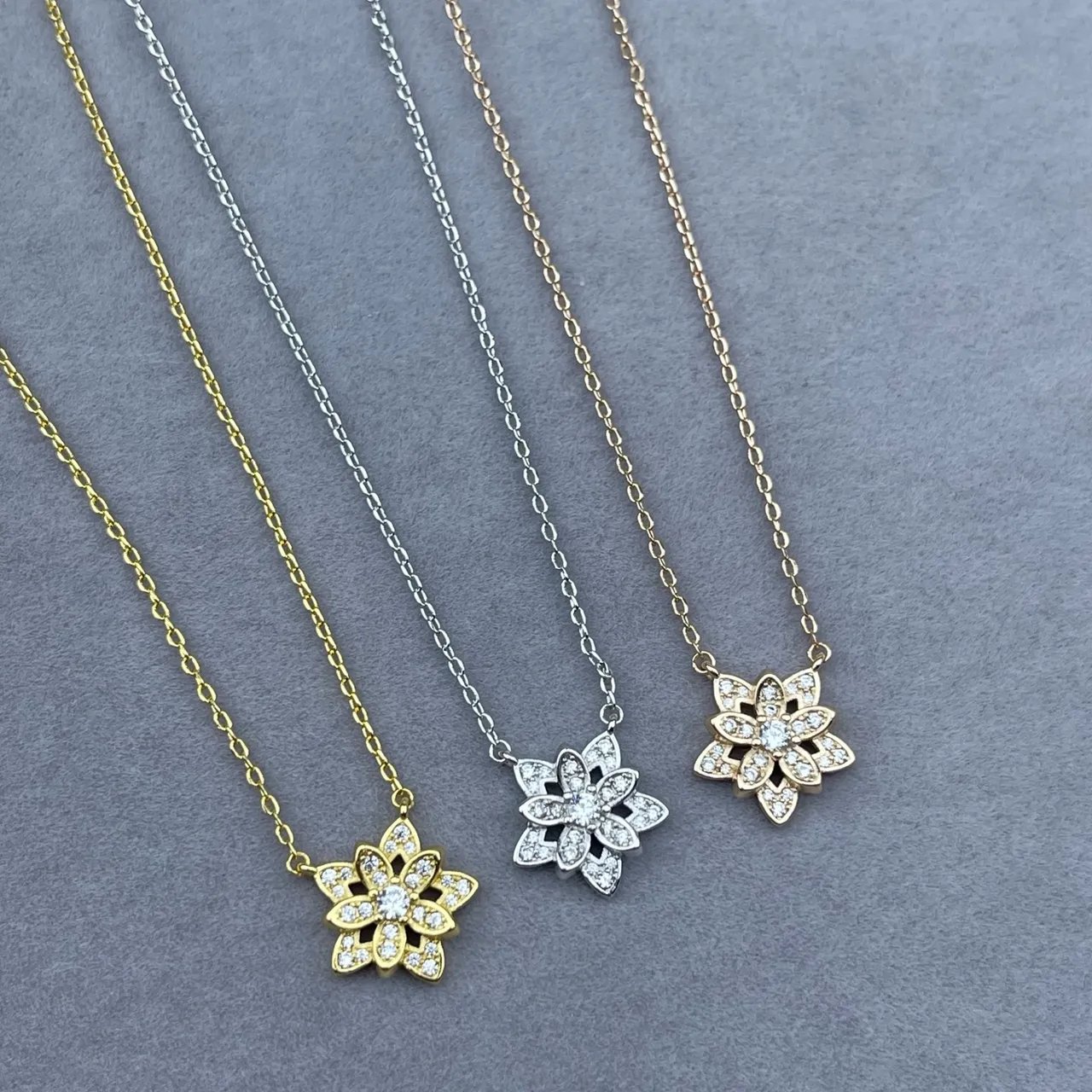 Collier pendentif fleur or argent Pavé-Set pierres 2