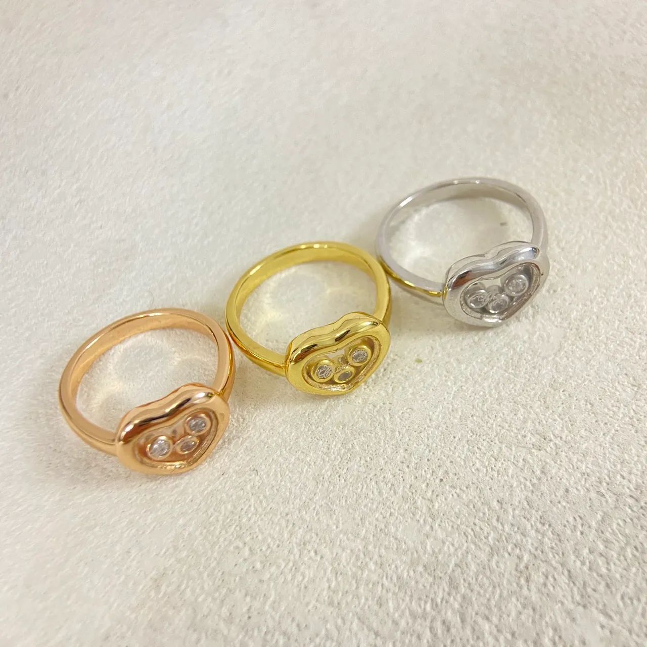 Gold Silver Heart-Shaped Openwork Ring 2