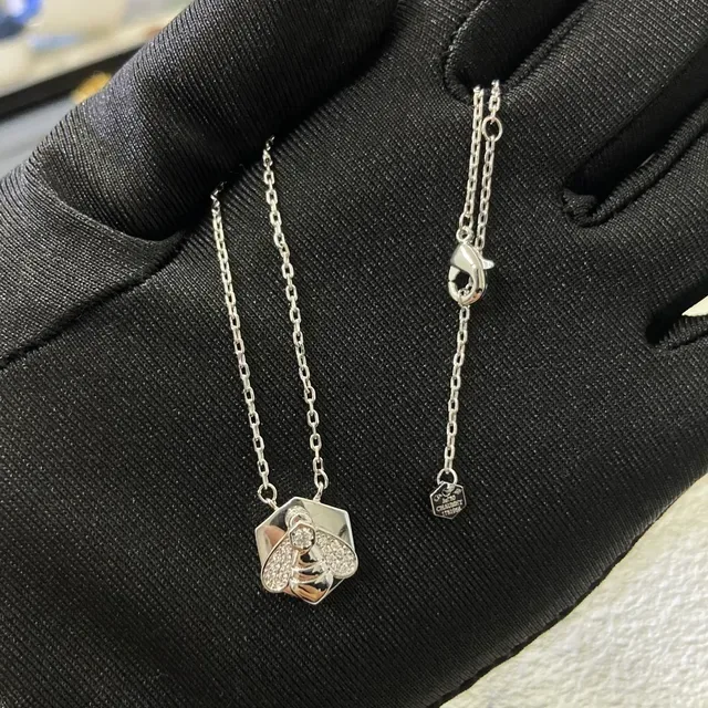 Gold Silver Hexagonal Pendant Pavé Crystal Bee Motif Necklace 5