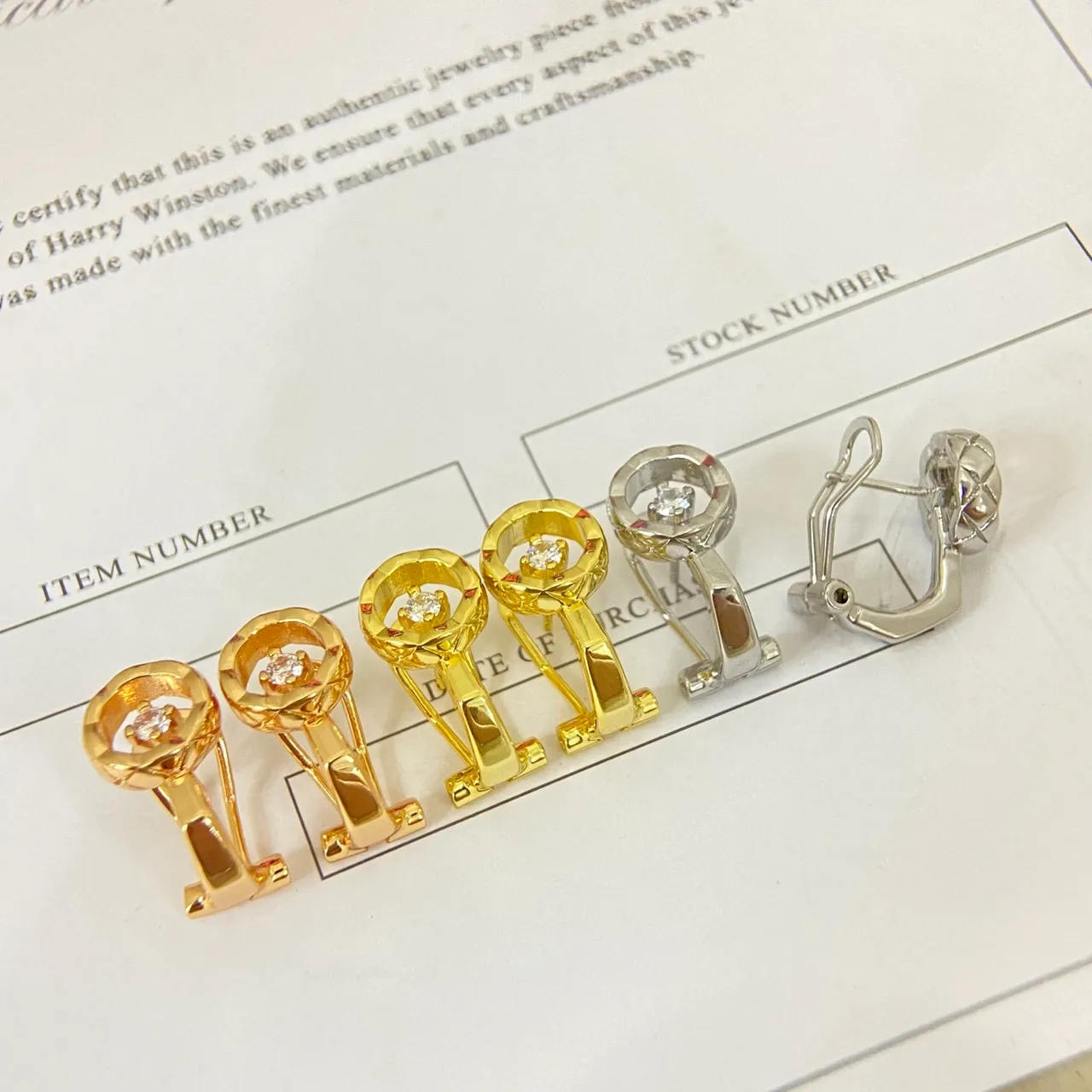 Gold Silver Open-Circle Frame Lever-Back Clip Earrings 3