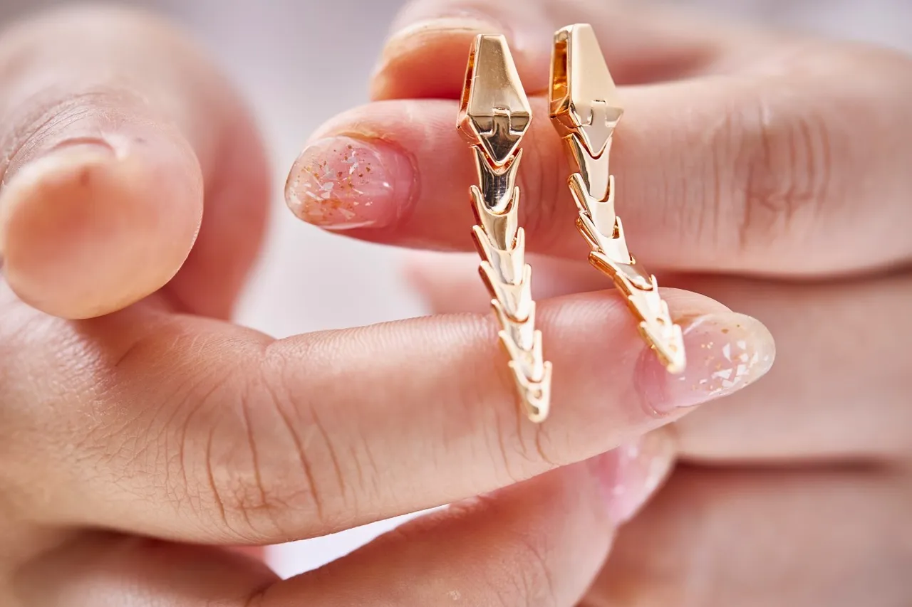 Gold-Tone Articulated Segment Earrings 5