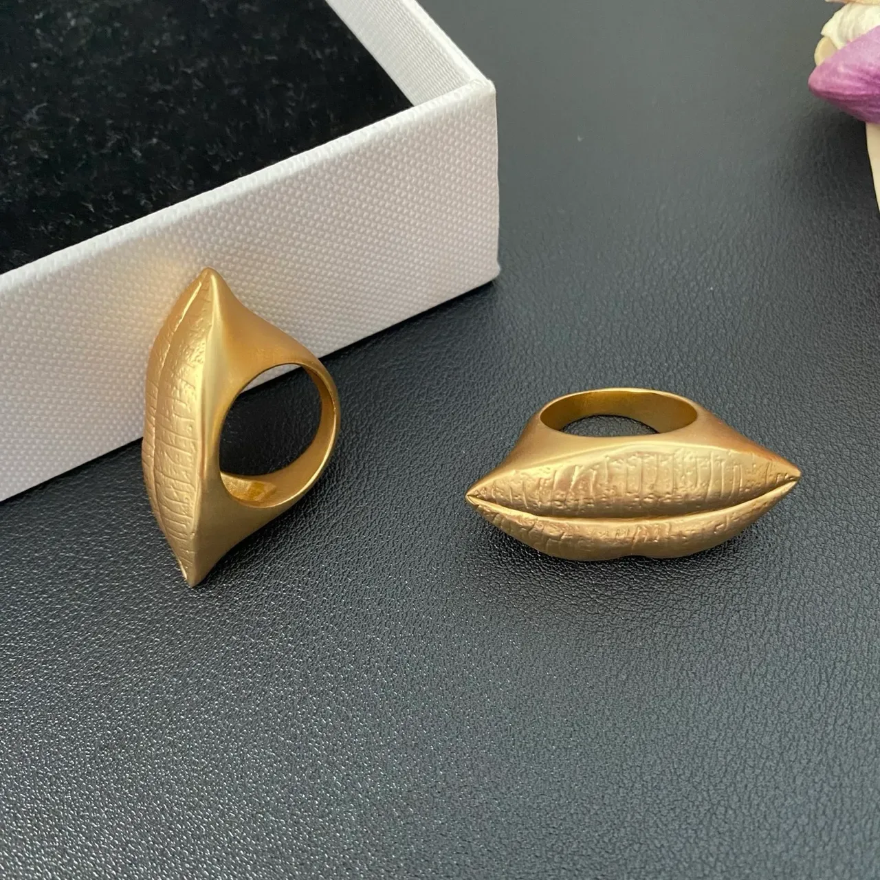 Gold-Tone Eye-Shaped Textured Ring 4