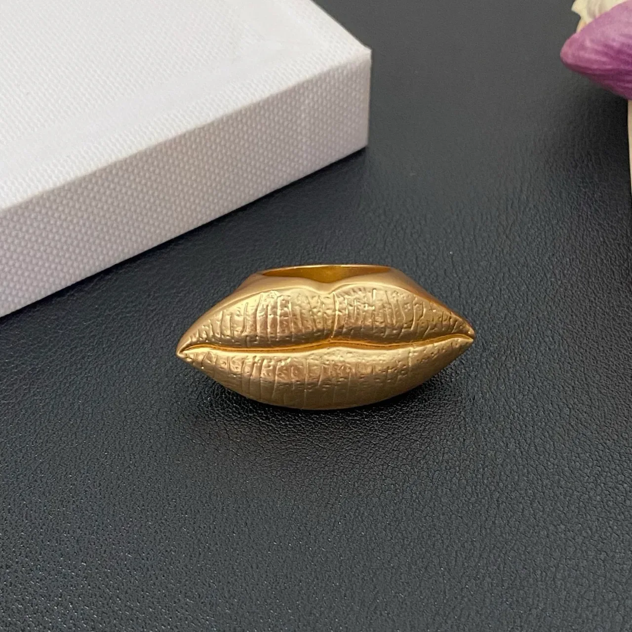 Gold-Tone Eye-Shaped Textured Ring 6