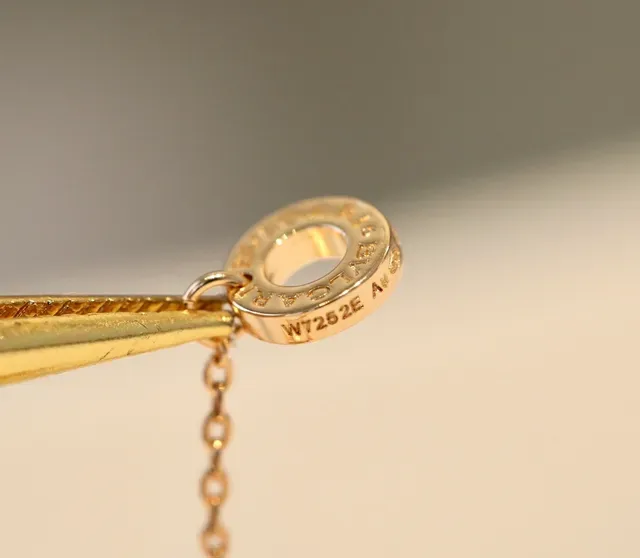 Gold-Tone Fan-Shaped Pavé Stone Pendant Necklace 4