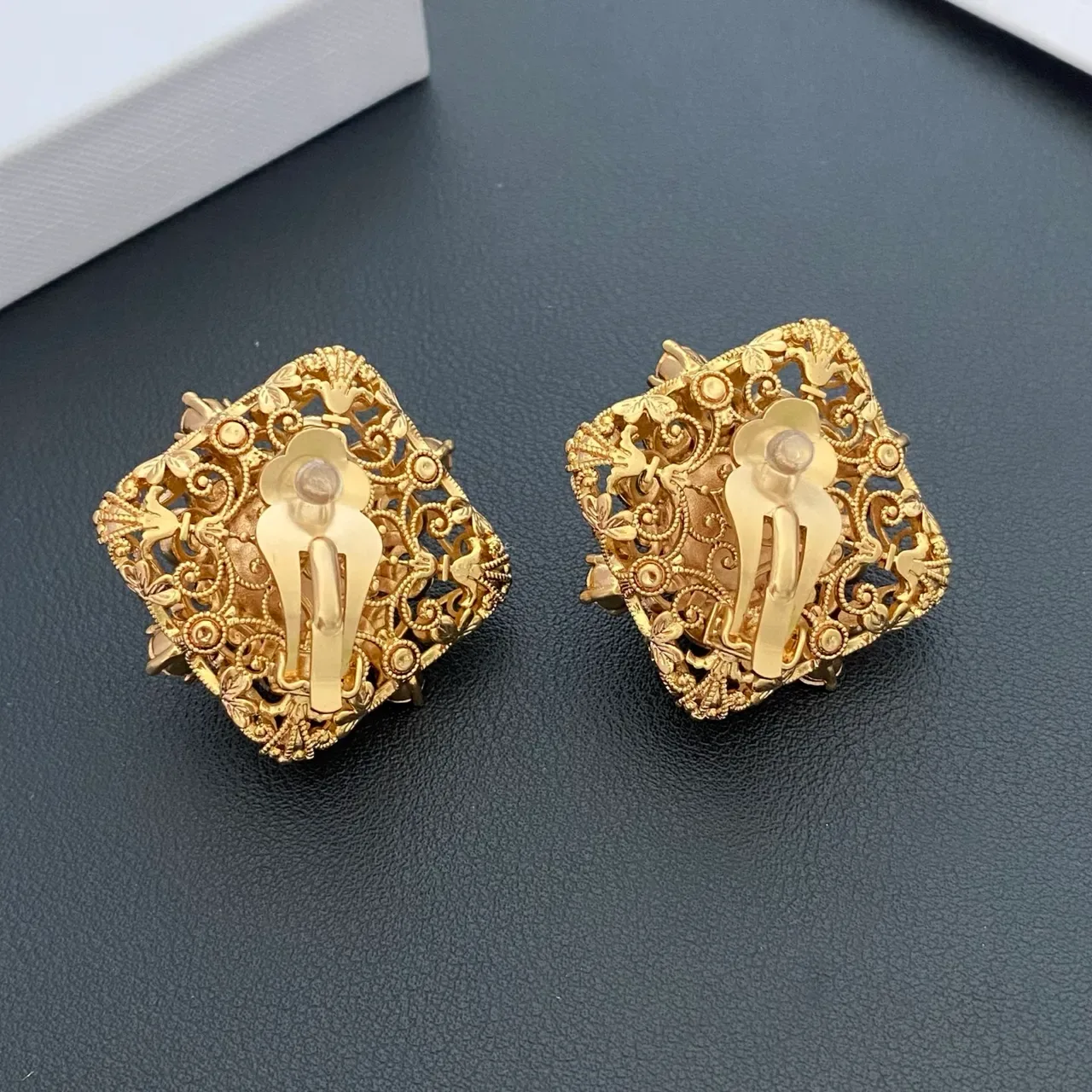 Gold-Tone Filigree Turquoise Cabochon Stud Earrings 2
