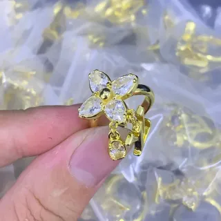 Gold-Tone Flower Crystal Cluster Dangling Charm Adjustable Ring