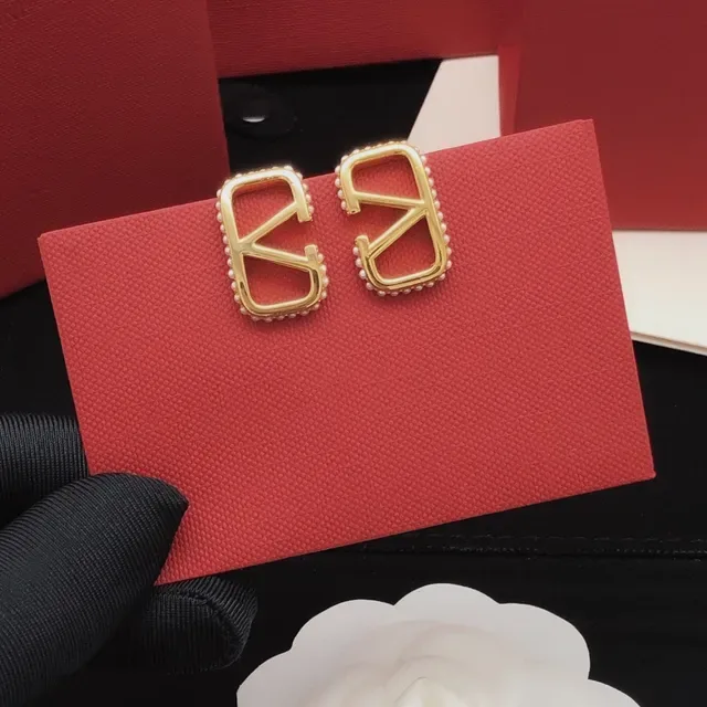 Gold-Tone Geometric Pearl-Trimmed Stud Earrings 5