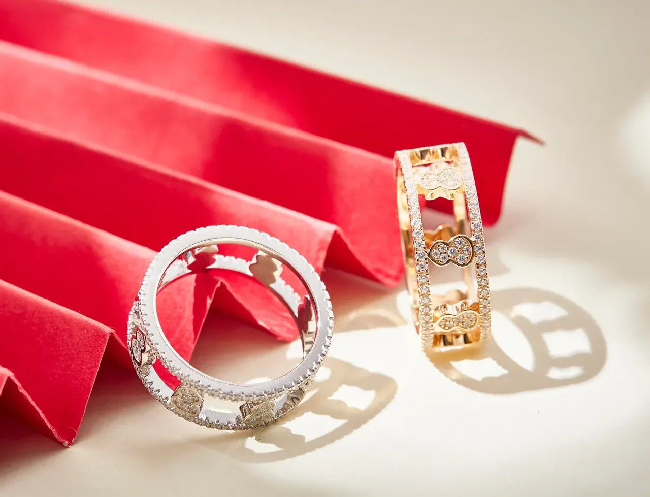 Gold-Toned Pavé-Set Openwork Heart Motif Ring 5
